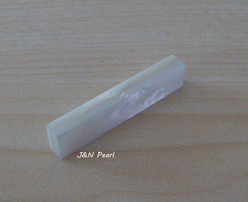 53.5x10x6mm J & N Pearl Solid White Mother of Pearl Nut Blank for Guitar,Mandola - Picture 5 of 6