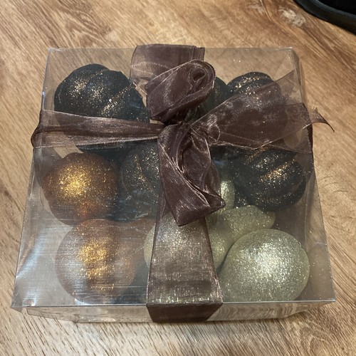 Neu Herbst Kürbisse & Kürbisse Tischdeko Urlaub Indoor Box 16er Set Herbstfarbe