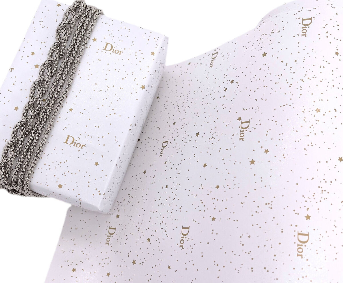 Dior Authentic Logo Stars Gift Wrapping Paper Approx 6 Ft Dior Authentic Logo Stars Gift Wrapping Paper Approx 6 Ft
