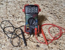 Innova 3320 Auto-ranging Digital Multimeter W Attachable Test Leads Innova 3320 Auto-ranging Digital Multimeter W Attachable Test Leads
