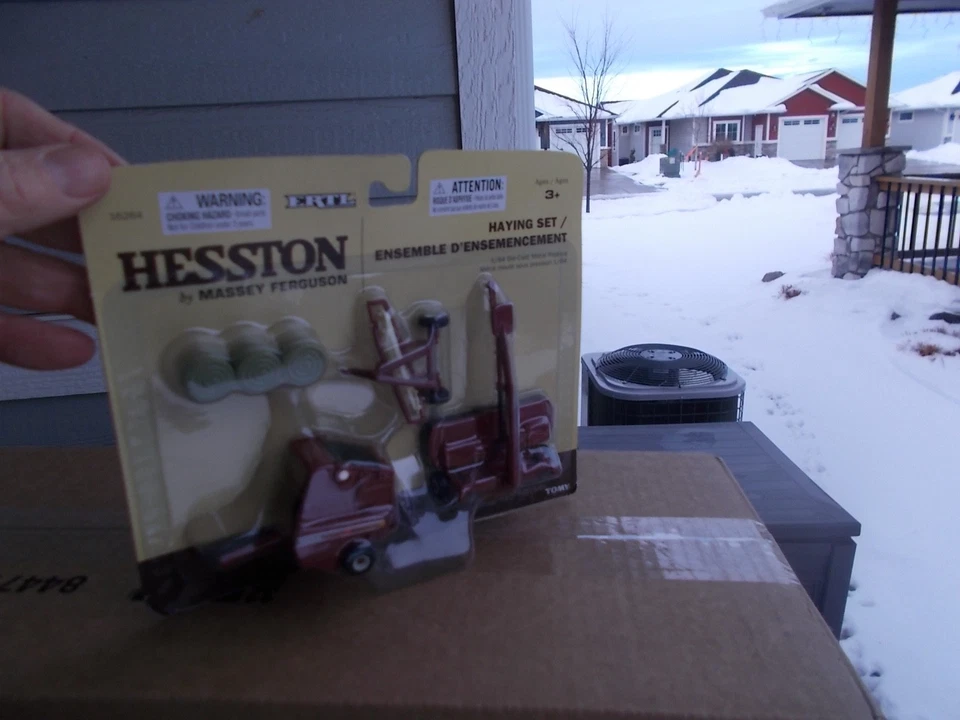 ERTL Hesston by Massey Ferguson Toy Tractor Haying set Mower Rake Baler 1/64 - Image 2 of 4