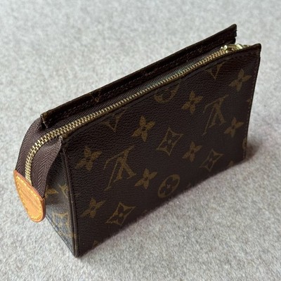 Louis Vuitton Poche Toilette LV Monogramm Canvas defekt Restaurierungsobjekt