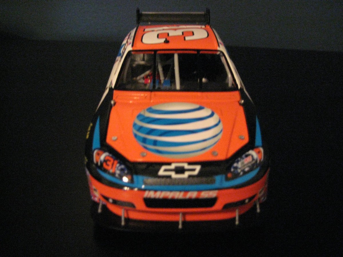 B006】1/24 ジェフ・バートン♯31 AT&amp;Tレーシングカー NASCAR Jeff Burton #31 AT&T Nascar Car Action Racing Collectibles 1