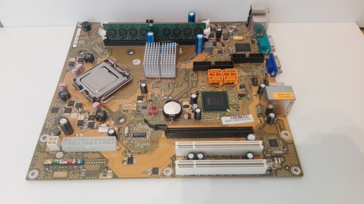 SCHEDA MADRE FUJITSU SIEMENS D 2750 A21 SOCKET 775 + RAM + CPU