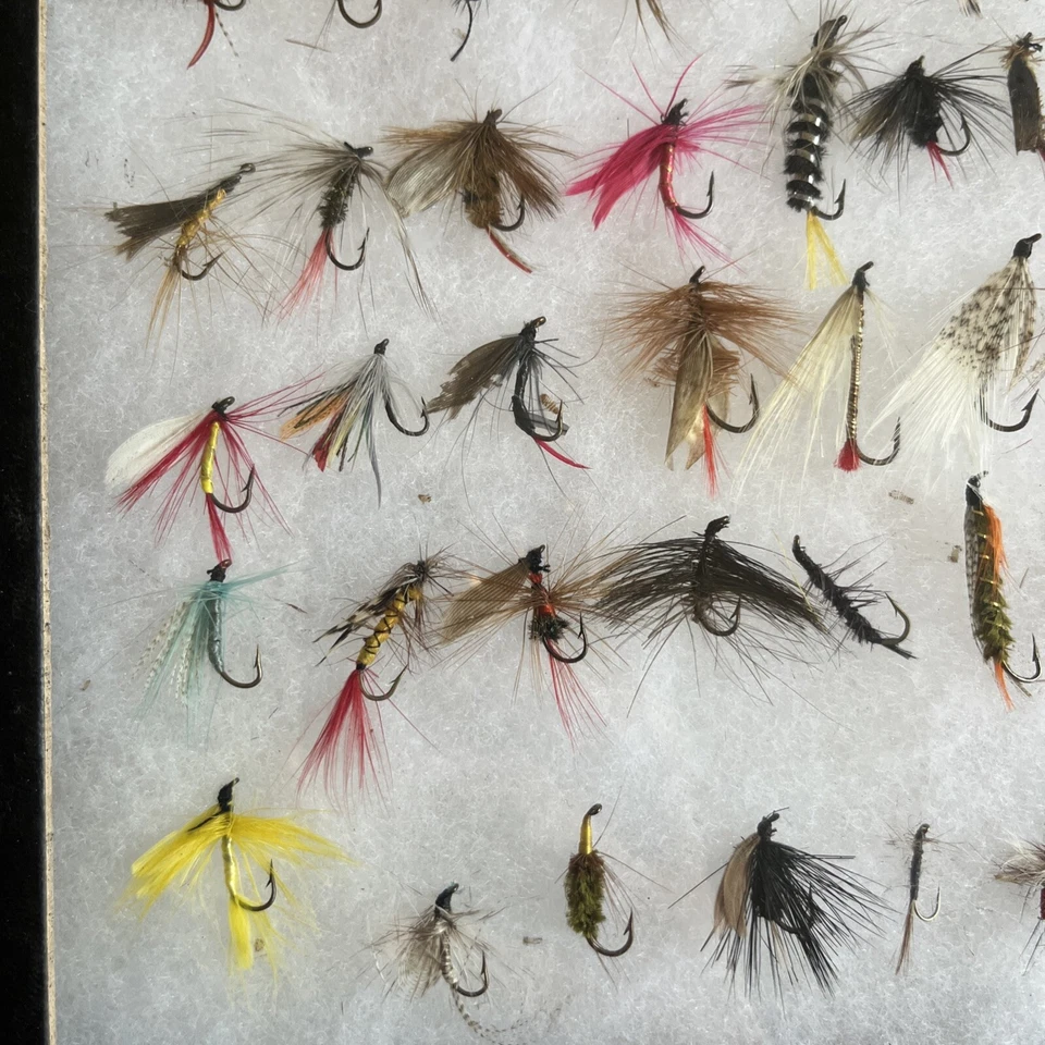 Señuelos de pesca con mosca vintage caja de sombra moscas salmón trucha ninfa arte pescador Foto 3 de 4