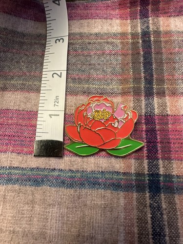 Peony Flower Enamel Brooch Pin Farmgirl Flowers 2024 Seasonal Limited Edition - 第 6/9 張圖片
