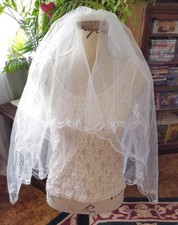 NEW   12 WHITE   TWO TIER WEDDING VEIL   HAIR COMB HEAD PIECE   32" LONG