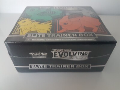 Pokémon TCG: Sword & Shield-Evolving Skies Elite Trainer Box for