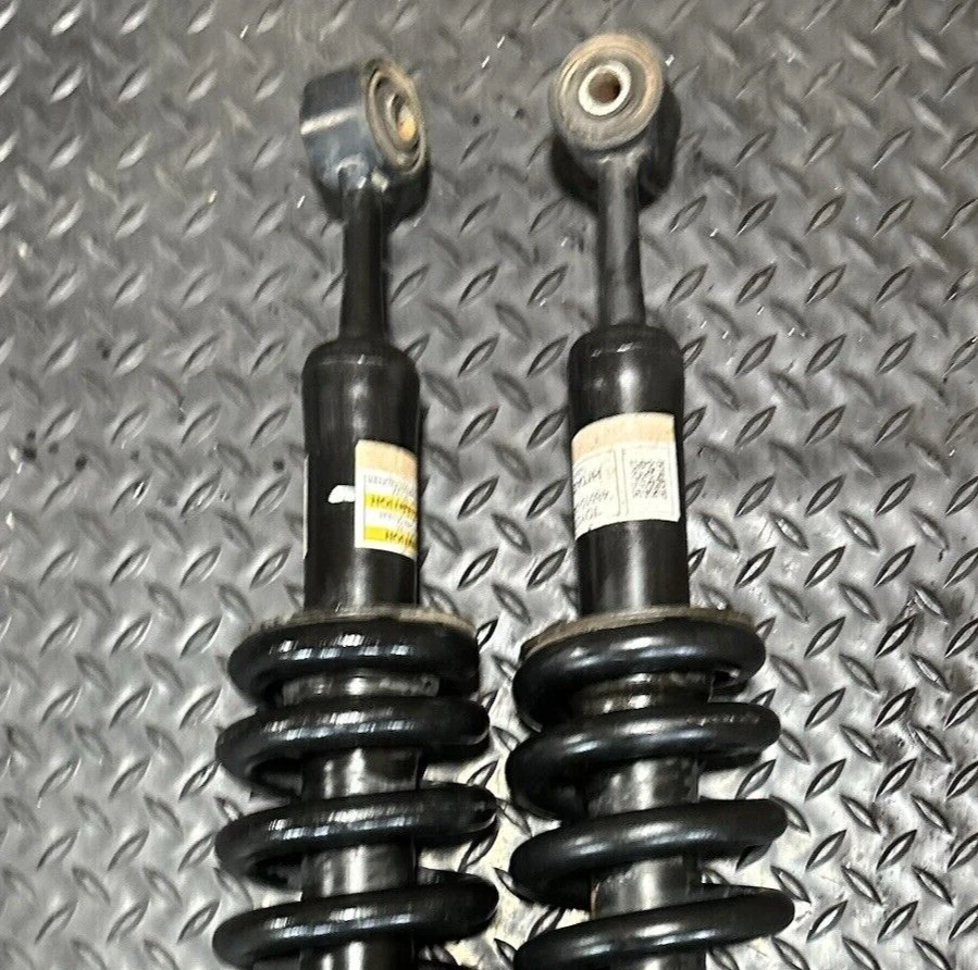 Juego de puntales delanteros originales Toyota Tacoma 2016-2022 48510-04200 Foto 4 de 4