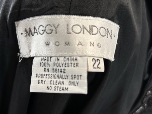 NEW! Maggy London Sheath Maxi Dress Sz 22 Plus Black Beaded Stunning Back - Picture 9 of 10