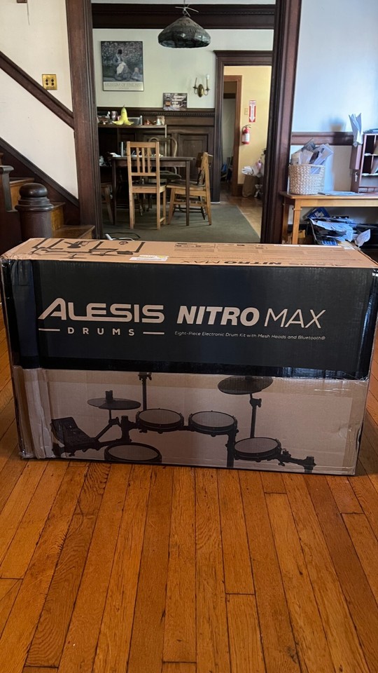 Alesis Nitro MaPiece Electronic Drum Set Black (NITROMAXKITXUS