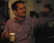 * ELIJAH WOOD * signed 8x10 photo * YELLOWJACKETS * COA *