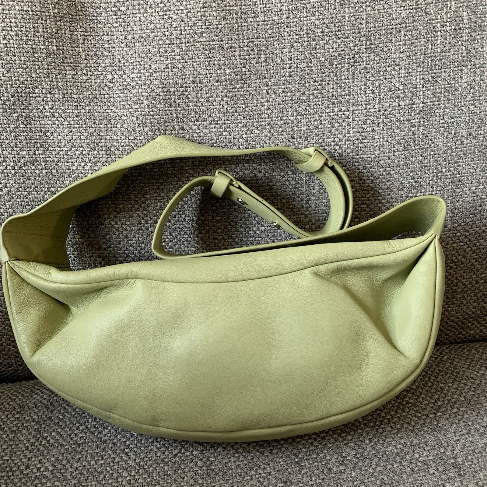 Bolso Bandolera COS Cuero Verde Eslinga Columpio Mínimo Matcha Pistacho NUEVO Sin Etiquetas
