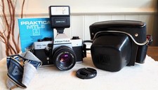 Vintage PRAKTICA MTL50 analoge Kleinbild-Spiegelreflexkamera Kit mit Objektiv und Extras