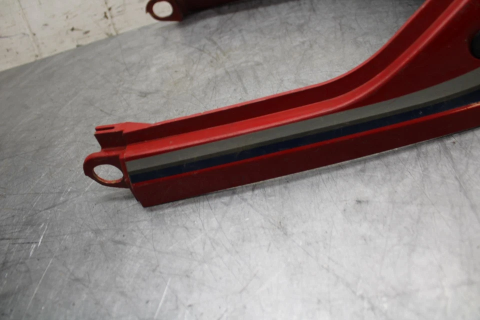 Kawasaki GPz305 EX305B 1983 cinturón trasero trasero trasero carenado cubierta #A Foto 4 de 4