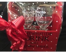 Game Of Thrones Pint & Wine Glass Set That’s What I Do I Drink .. Bnic Crate Set