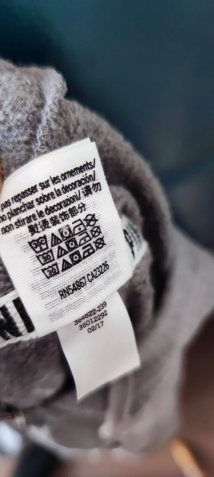 UNDERCOVER Felpa con cappuccio grigia con cerniera Victoria's Secret taglia XS *IN PERFETTE CONDIZIONI*