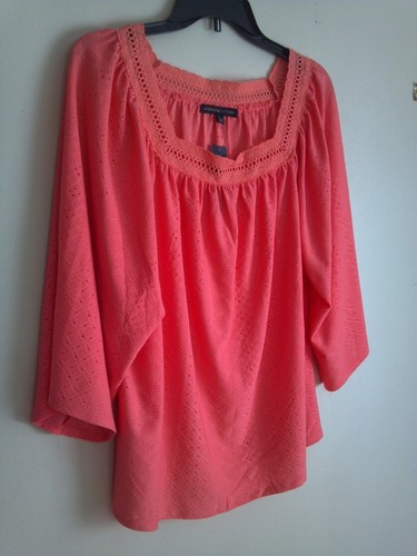 ADRIENNE VITTADINI, Size L, KNIT EYELET PATTERN BLOUSE, 3/4 SLEEVES, NWT