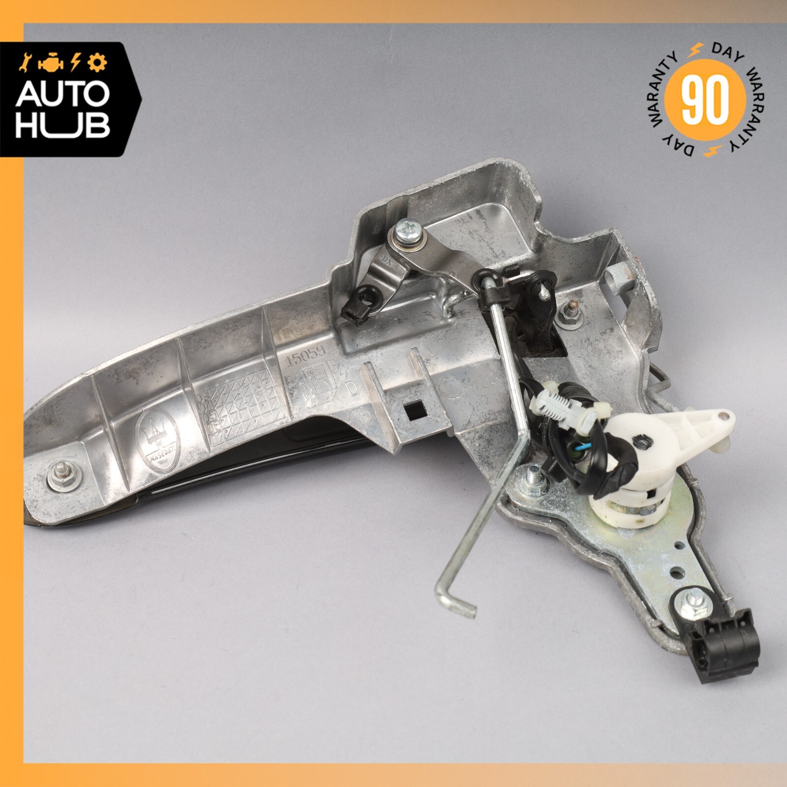 03-13 Maserati Quattroporte S M139 Front Right Side Exterior Door Handle OEM