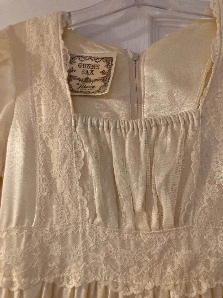 Vestido largo vintage Gunne Sax satinado XS buen estado general (ver descripción) Foto 2 de 4