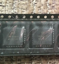 ON SEMICONDUCTOR MC10H601FNR2  MC10H601 (5 PCS)