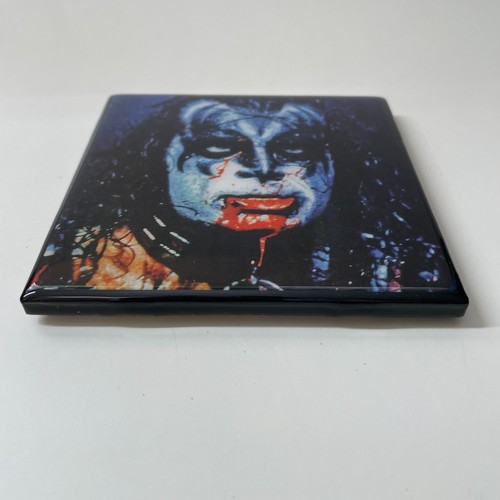 KISS Alive II Gene Simmons COASTER Cubierta Trasera Azulejo Cerámico - Imagen 2 de 6