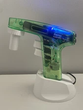 Thermo Scientific S1 Electronic Pipet Filler- Green  w/ Charger & Stand