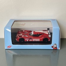 Spark Nissan Gt-r Lm Nismo Team Nissan Motorsport N 23 24h Le Mans 2015 C.chilton J.mardenborough O.pla 1:64 Y093