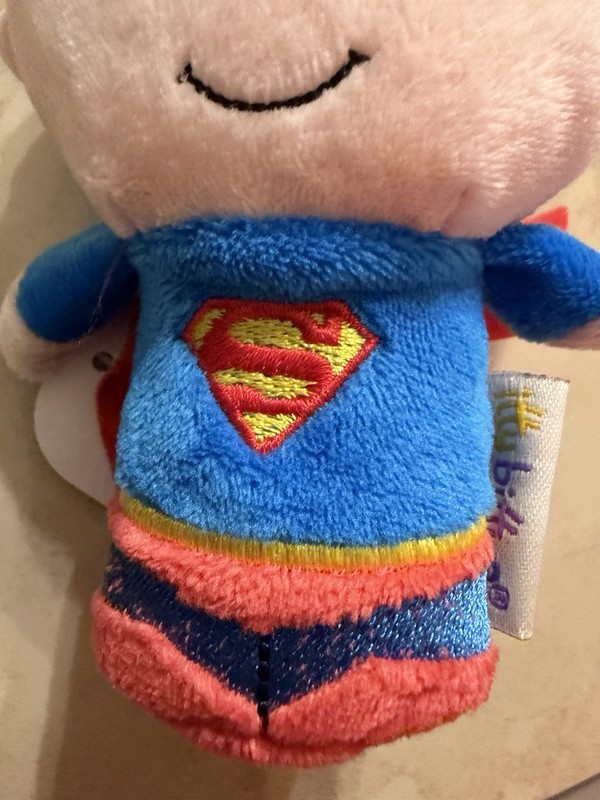 Hallmark Keepsake - itty bittys Superman Plush - DC Comics