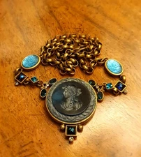 Glass reverse cameo intaglio type Sweet Romance USA necklace