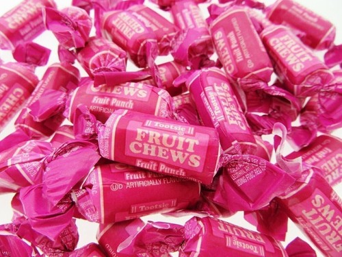 PUNZÓN DE FRUTA Tootsie Roll 8 oz mastica fruta media libra de caramelo ~ NUEVO SABOR - Imagen 3 de 4
