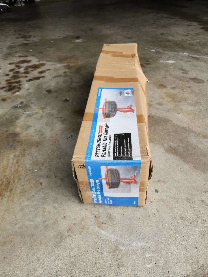 Hand Tool Tire Bead Breaker Portable for Garage & Auto Shop Manual Tire Changer - Image 2 of 4