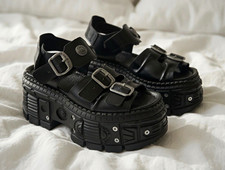 new-rock sandalen