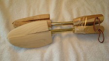 Mens Rochester Shoe Tree Wooden Shoe Trees-Size L/ 10"-12"