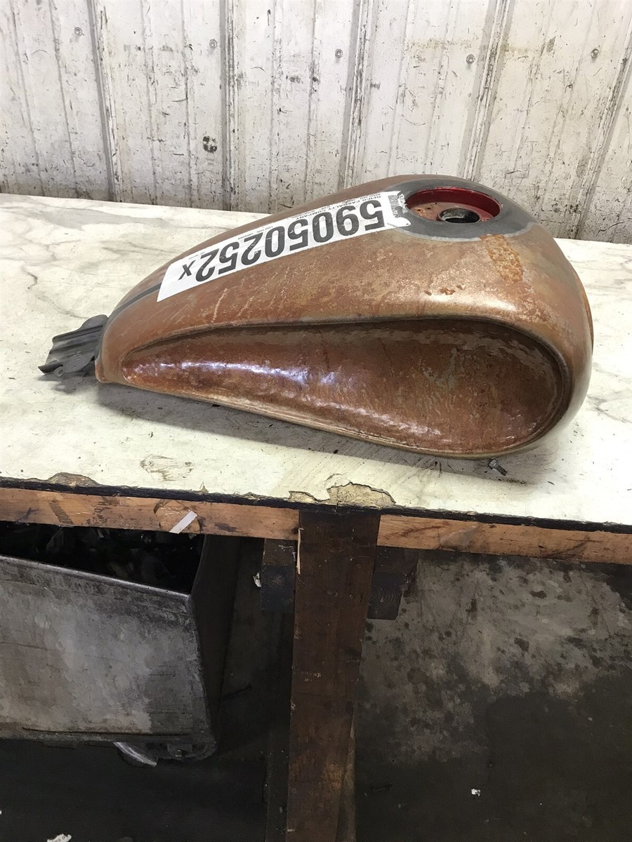 08 Yamaha XVS 1300 XVS1300 A Midnight V Star petrol gas fuel tank
