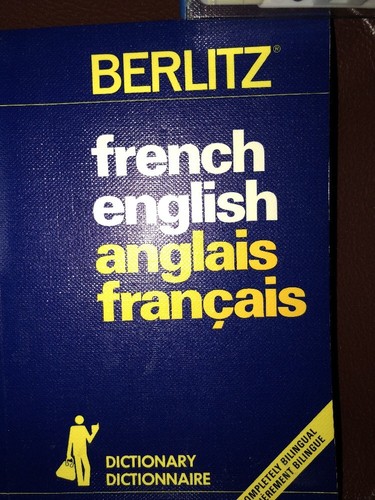 VINTAGE BERLITZ COMPREHENSIVE CASSETTE COURSE FRENCH WITH ATTACHE AND VERB WHEEL - Picture 7 of 12
