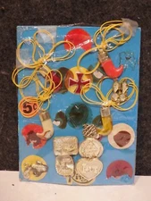 VINTAGE GUMBALL VENDING MACHINE CHARMS DISPLAY HEADER CARD .