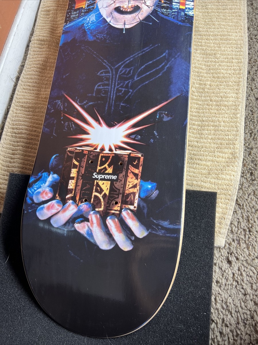 Supreme SS18 Hellraiser Skateboard Deck Black/Multicolor Box Supreme SS18 Hellraiser Skateboard Deck Black/Multicolor Box
