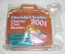 CHERISHED TEDDIES Enesco 2001 Club Membear Charter Crew Pin, 824313C