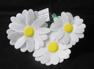 Annalee---2024---Set of Daisy Blossoms---3---New with Tags & Bag