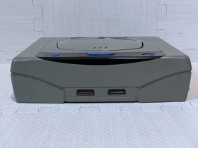 Sega Saturn complete set ready to play includes 4  games tested and working.