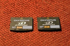 2 XD PICTURE CARDS OLYMPUS 2 GB CAPACITY EACH