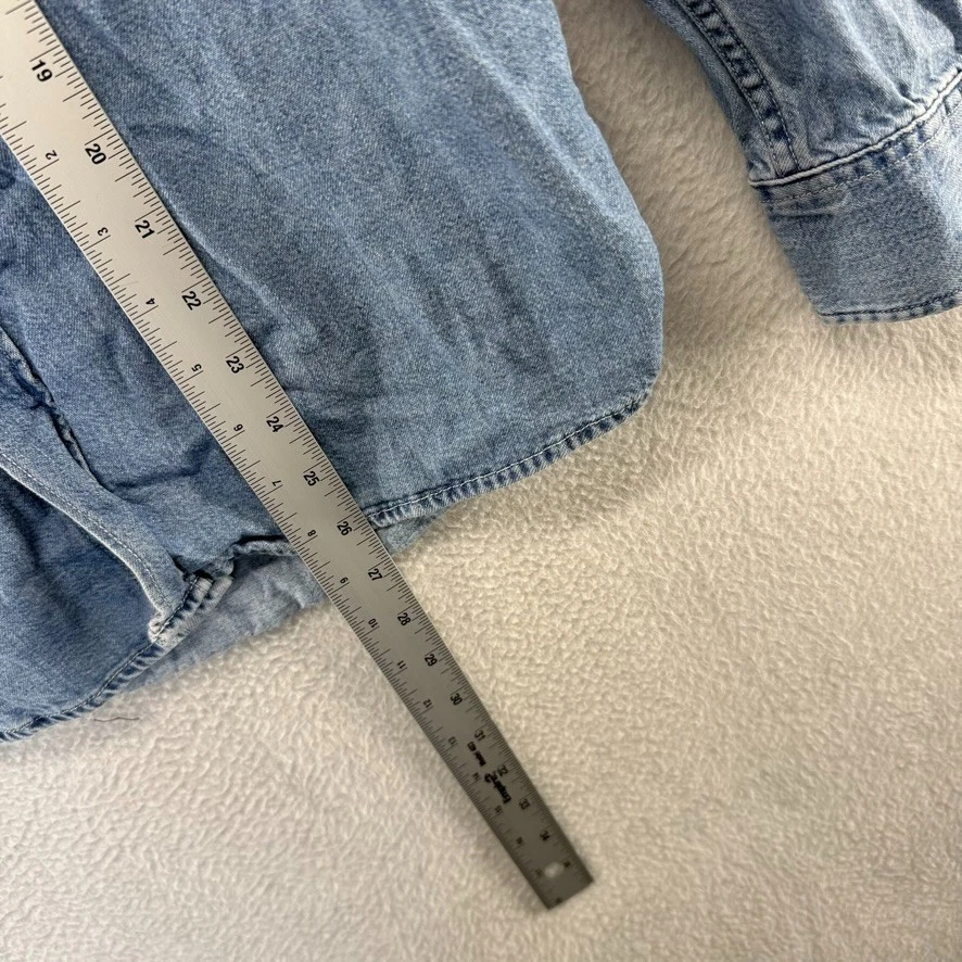 Camisa Zara Para Hombre Pequeña Azul Denim Jean Vaquero Occidental Bolsillos Desteñidos Cuello Foto 4 de 4