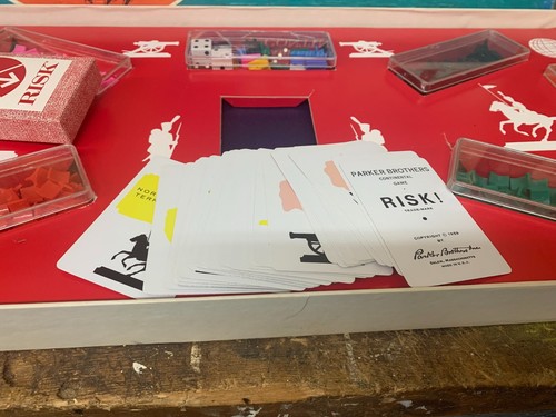 vintage original 1963 RISK game by Parker Brothers COMPLETE Set Has Plastic PCS - Picture 8 of 9