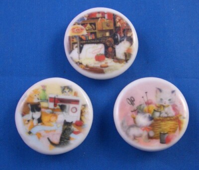 Birchcroft Porzellan Knöpfe - Nähen Katzen 3er Set - Ein Zoll Größe (25 mm)