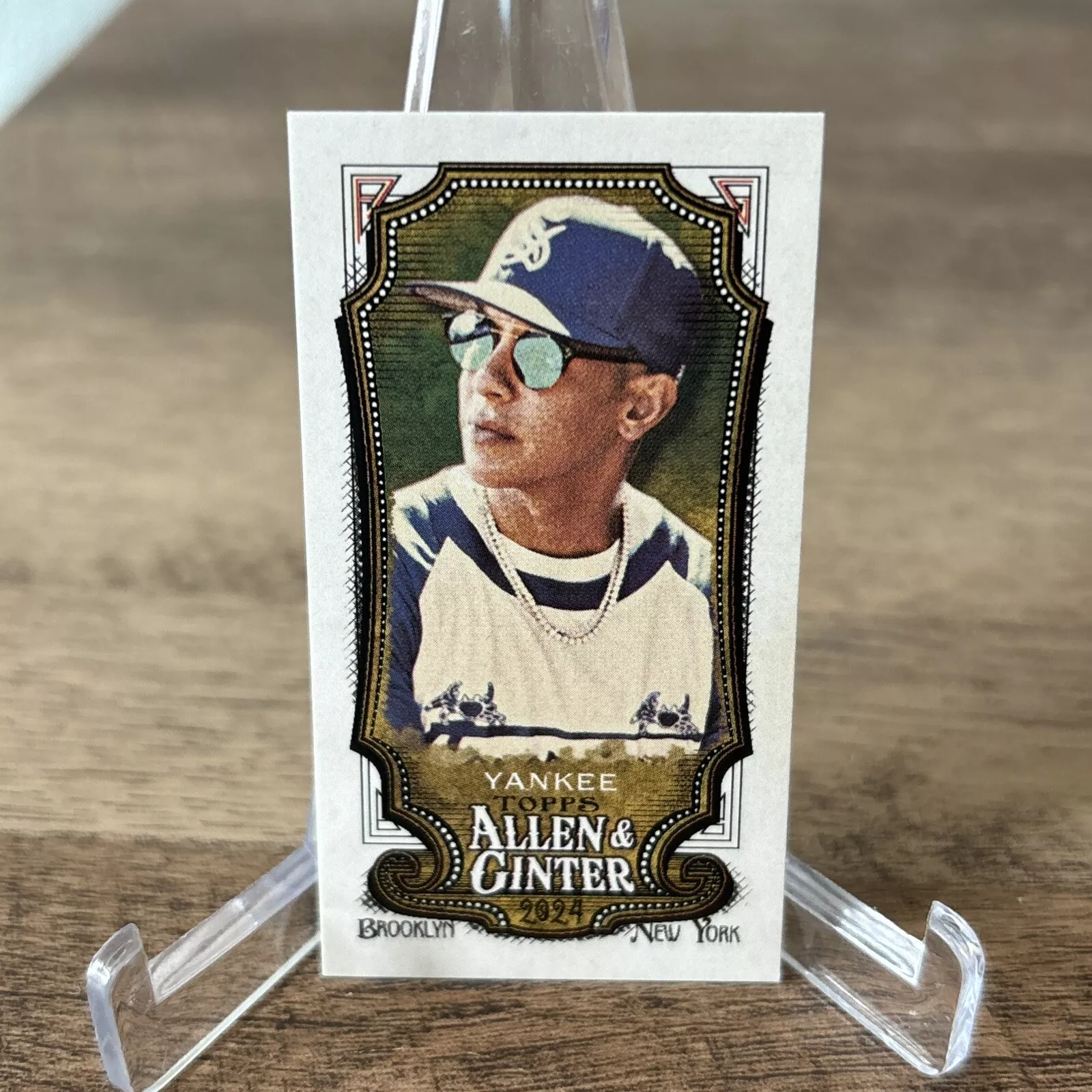 Daddy Yankee trading card