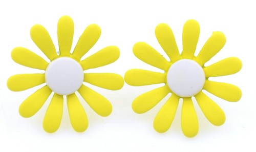 2.3cm enamel daisy flower stud earrings, 50s, 60s retro, multiple choices - Picture 7 of 8