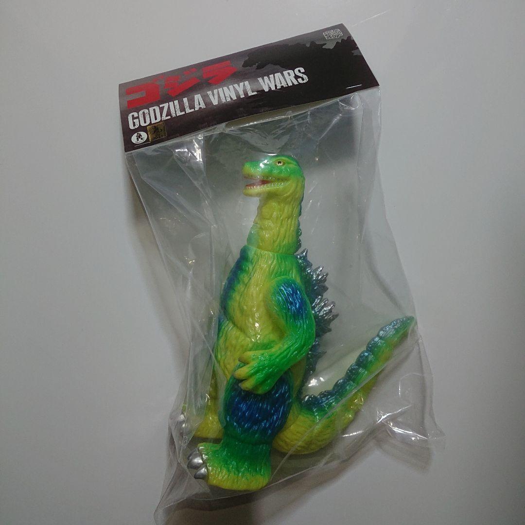 Medicom Toy Godzilla Vinyl Wars 2021 Soft Vinyl Figure