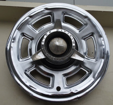 1 1965 Vintage Oem Pontiac Motor Division Gto Tempest Spinner Hubcap