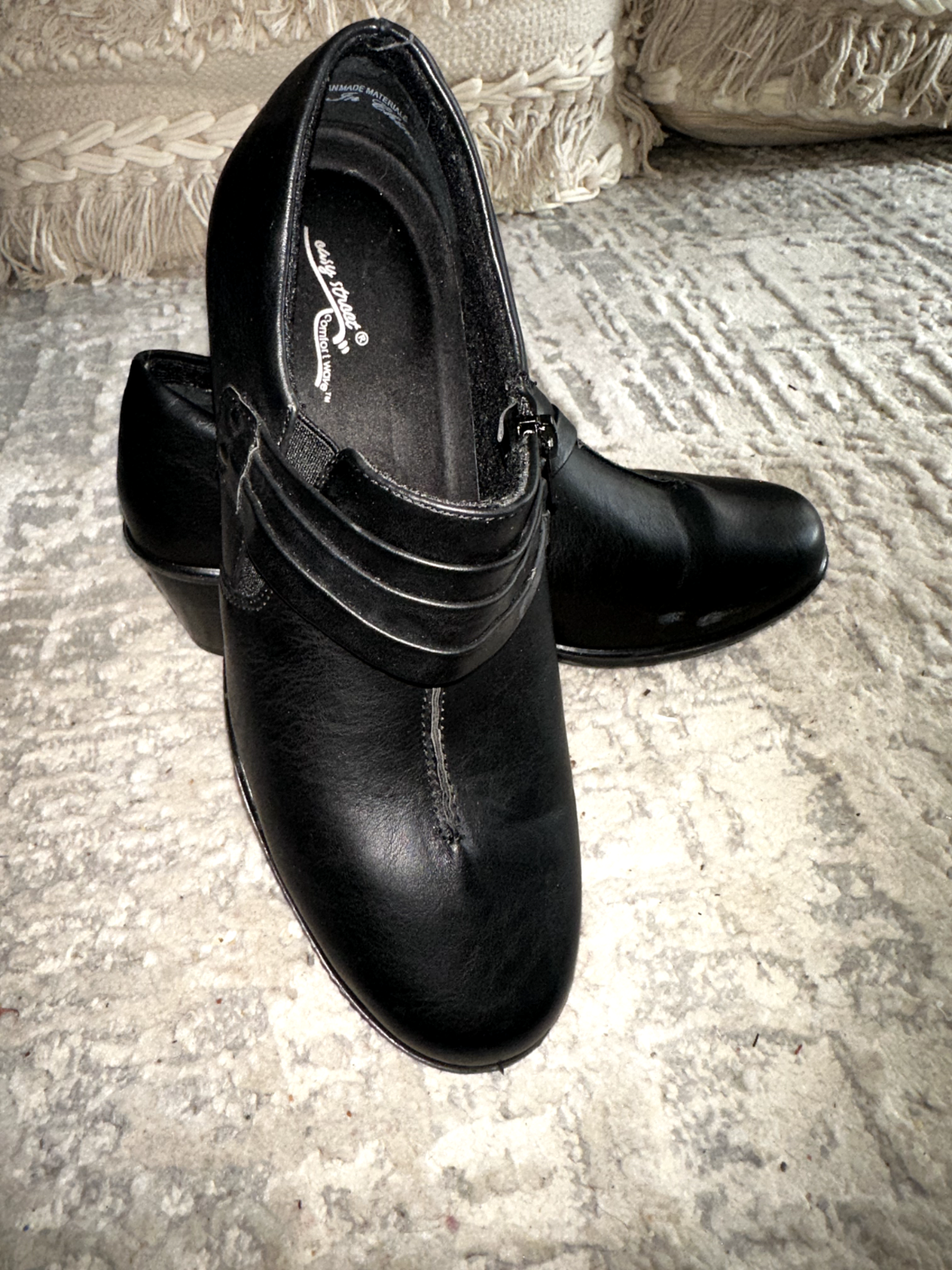 Easy Street Comfort Wave Womens 8N Black Sd Zip Shootie Ankle Bootie ...